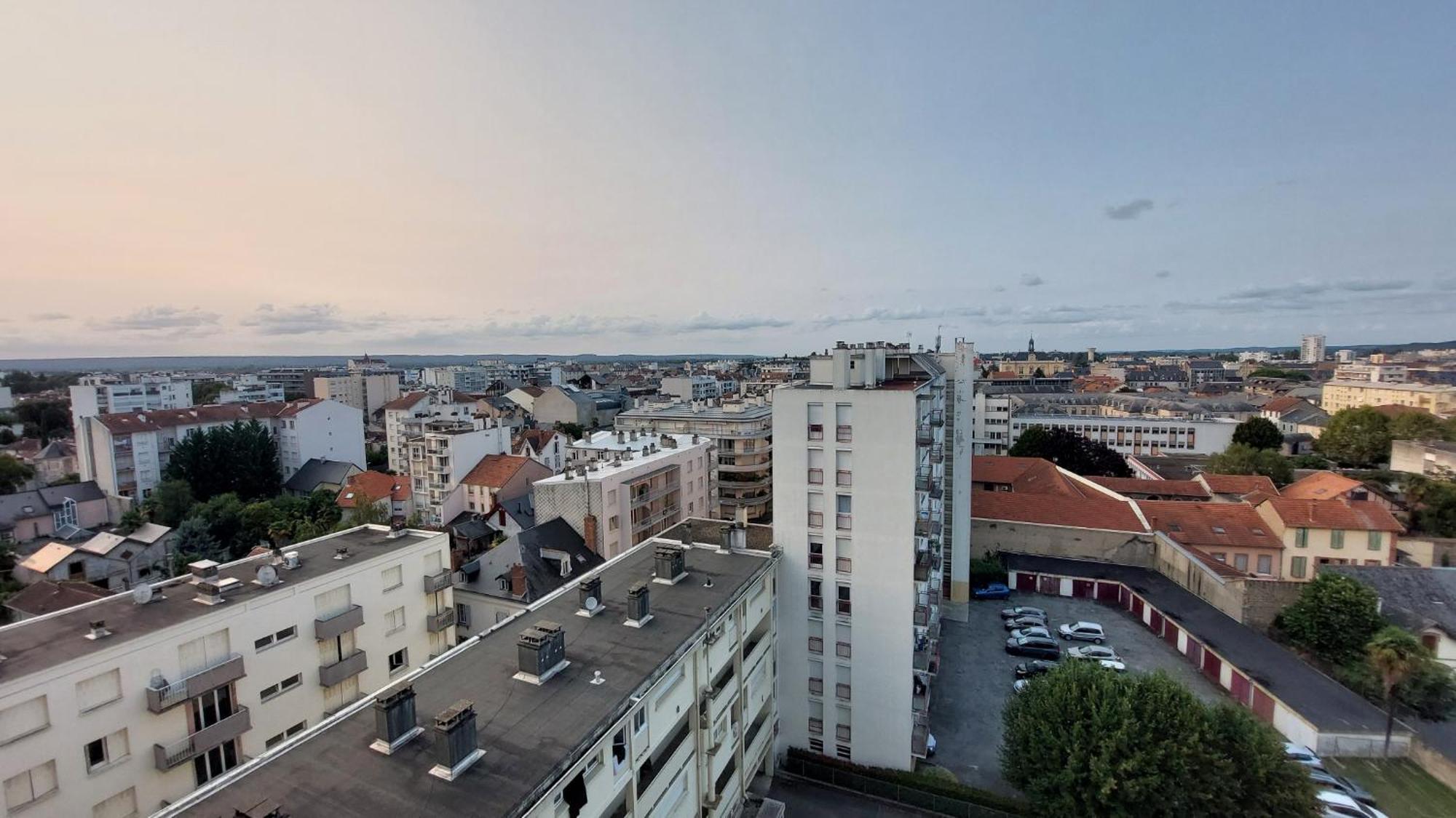 Le Voltaire - T2 Neuf Face Pyrenees Lejlighed Tarbes Eksteriør billede